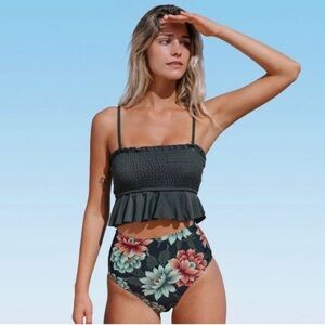 Bathing suit top and bottom